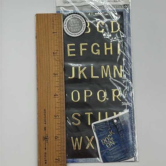 Fashion Art Next Style Iron-on Gold letters Studs 3-pk - Picture 5 of 5